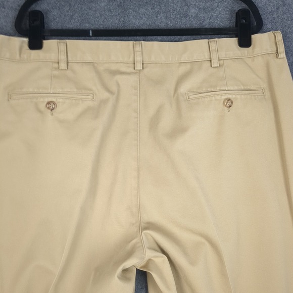 LL Bean Mens 42x32 Comfort Waist Double Pleated Chino Pants Khaki Tan - Picture 8 of 14